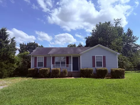 717 Polk Ave, Oak Grove, KY 42262