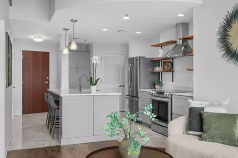 415 Church St #1113, Nashville, TN 37219