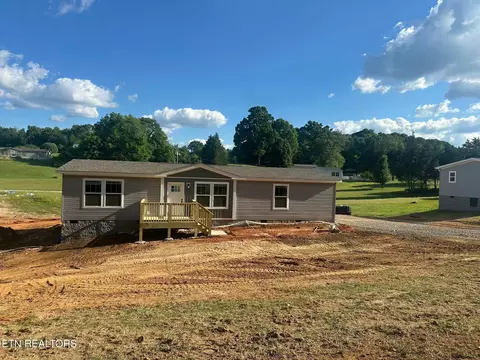 2029 W Wade Rd, Loudon, TN 37774