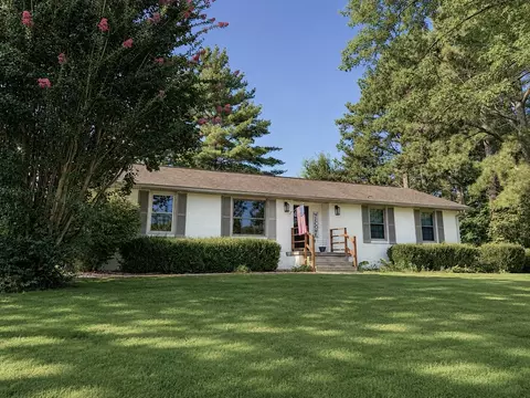 1024 Quail Meadow Dr, Lebanon, TN 37090