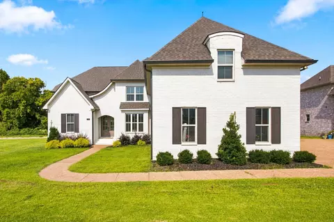 106 Arkstone Ln, Spring Hill, TN 37174