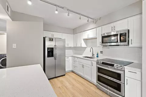 555 N Dupont Ave #D93, Madison, TN 37115