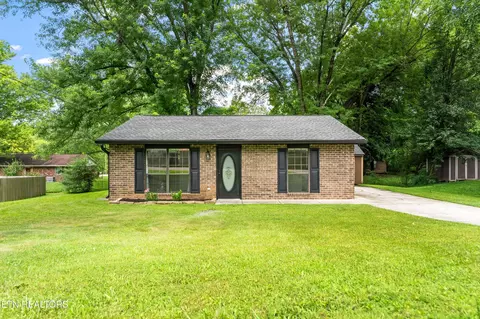 4905 Angelia Dr, Knoxville, TN 37921