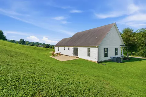Exterior - 480 William Whitworth Rd, Pulaski, TN 38478 photo 9 of 11