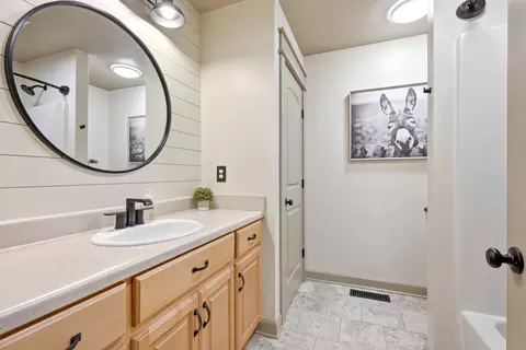 Bath - 480 William Whitworth Rd, Pulaski, TN 38478 photo 4 of 6