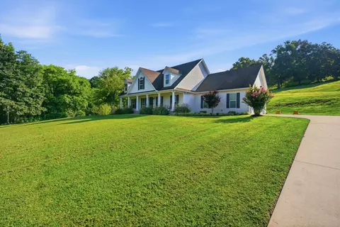 Exterior - 480 William Whitworth Rd, Pulaski, TN 38478 photo 3 of 11