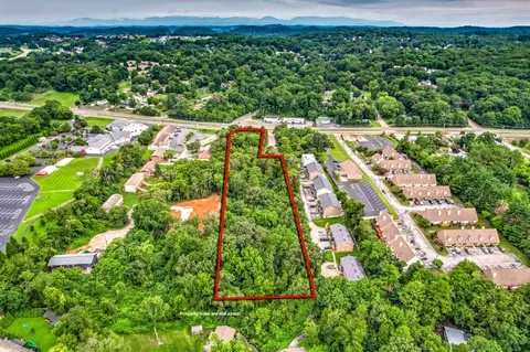 1155 Copperwood Ln, Knoxville, TN 37923