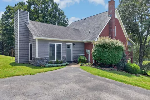 254 Sherwood Forest Rd, Livingston, TN 38570