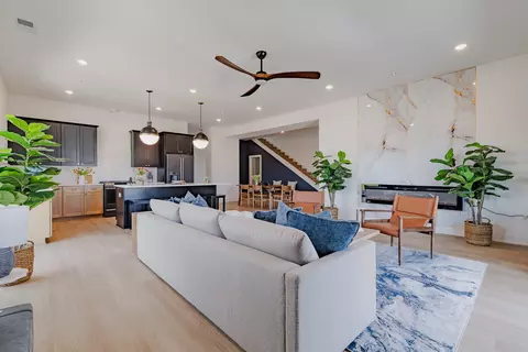 3509 Charlotte Ave W #501, Nashville, TN 37209