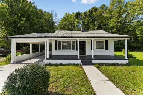 802 Gray St, Mount Pleasant, TN 38474