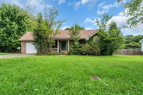 1385 William Suiters Ln, Clarksville, TN 37042