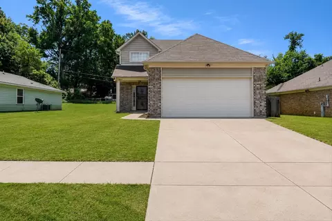 4001 Wesley Forest Pl, Memphis, TN 38109