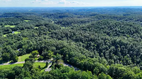 2 Lindsey Hollow Rd, Gallatin, TN 37066