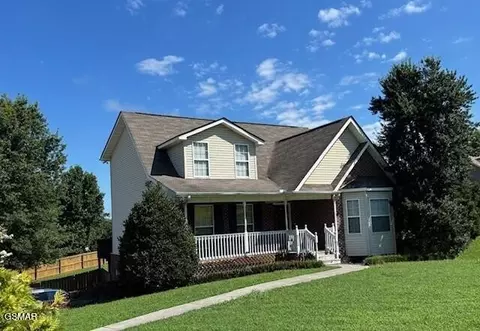 1468 Dewberry Ln, Sevierville, TN 37862