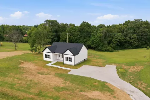 Other - 1434 E Piney Rd, Dickson, TN 37055 photo 1 of 8