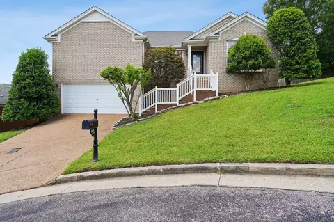 805 Waterloo Ct, Nashville, TN 37209