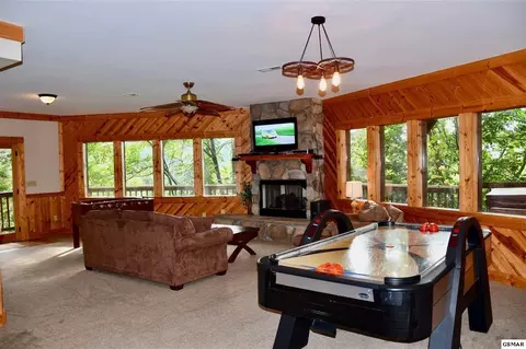 3539 Sugar Maple Loop Rd, Sevierville, TN 37862 photo 7