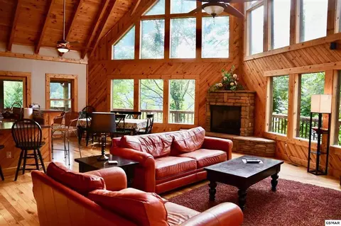 3539 Sugar Maple Loop Rd, Sevierville, TN 37862 photo 15