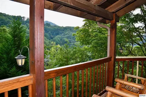 3539 Sugar Maple Loop Rd, Sevierville, TN 37862 photo 33