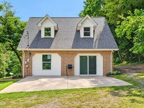 4036 Vernon Creek Rd, Cunningham, TN 37052