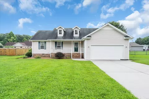 355 W Doak Rd, Manchester, TN 37355