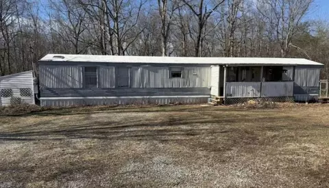 3815 Blaylock Rd, Crossville, TN 38572