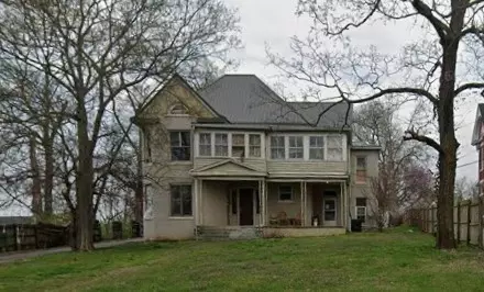 700 E 7th St, Hopkinsville, KY 42240