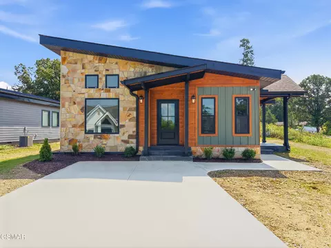 203 Granite Dr, Sevierville, TN 37876