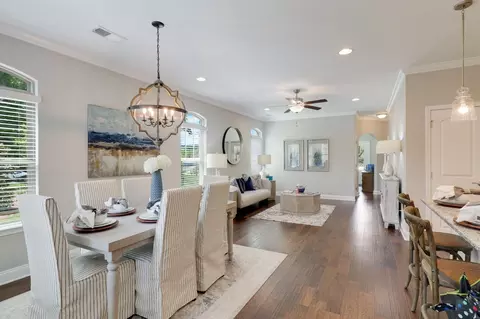 431 Carriage House Ln, Hendersonville, TN 37075