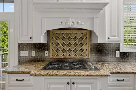 Kitchen - 3005 Mickey Rd, Spring Hill, TN 37174 photo 6 of 9