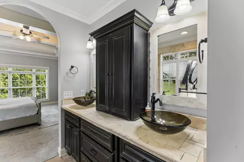 Bath - 3005 Mickey Rd, Spring Hill, TN 37174 photo 2 of 12