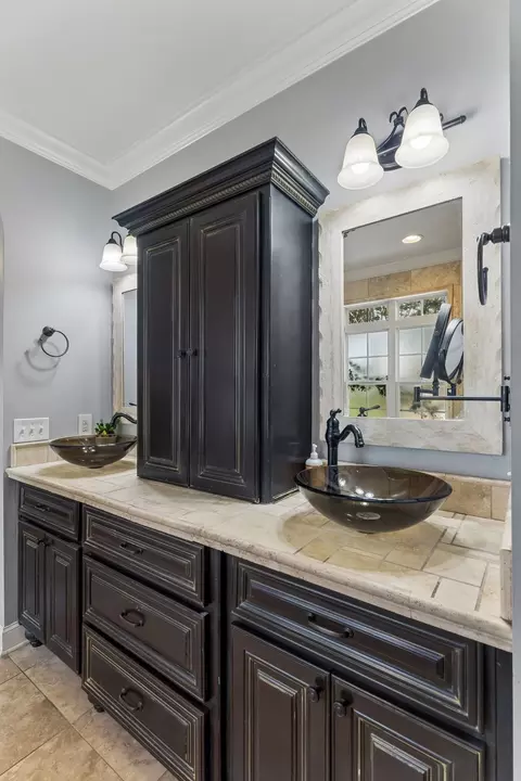 Bath - 3005 Mickey Rd, Spring Hill, TN 37174 photo 3 of 12