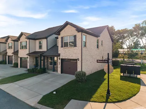 108 Rising Pvt Ln, Gallatin, TN 37066
