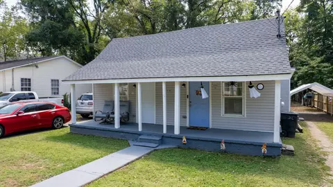 Exterior - 530 E State St, Murfreesboro, TN 37130 photo 3 of 3