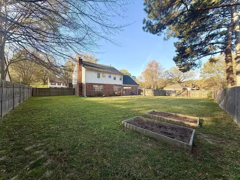 Exterior - 6092 Macinness Dr, Memphis, TN 38119 photo 3 of 4