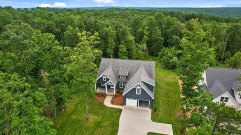 2772 Mowbray Pike, Soddy Daisy, TN 37379