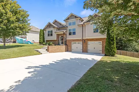 6422 Frankfurt Rd, Ooltewah, TN 37363