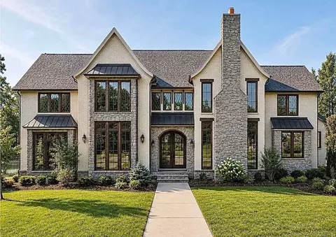 2100 Pinewood Rd, Nashville, TN 37216