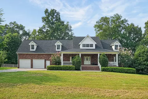 3667 Locke Bend Rd, Rock Island, TN 38581
