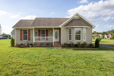 602 Portland Blvd, Portland, TN 37148