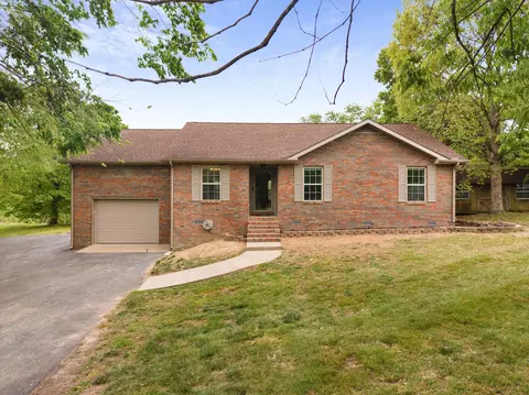 78 Angela Ln, Westmoreland, TN 37186