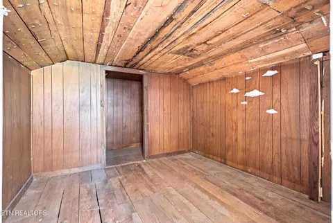 Bedroom - 4317 Fulton Rd, Corryton, TN 37721 photo 7 of 7