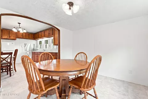 Dining - 4317 Fulton Rd, Corryton, TN 37721 photo 2 of 2
