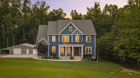 1174 Old Mount Vernon Rd, Bethpage, TN 37022