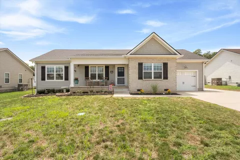 218 Tucker Trice Blvd, Lebanon, TN 37087