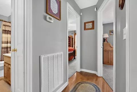 Entry Way - 153 Brandywine Ln, Springfield, TN 37172 photo 4 of 4