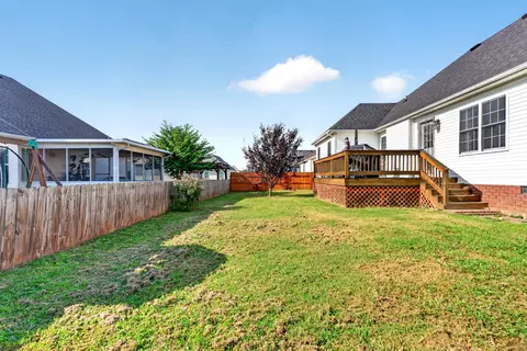 Exterior - 153 Brandywine Ln, Springfield, TN 37172 photo 9 of 10