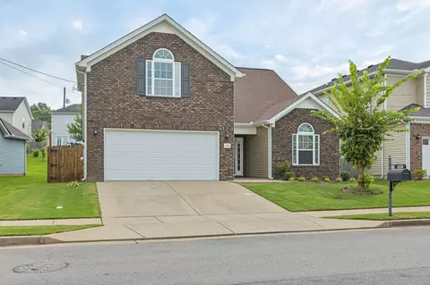 1120 Silvermoon Dr, Antioch, TN 37013