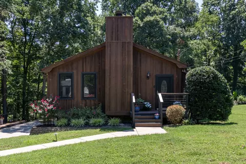 1002 Winding Way Dr, White House, TN 37188