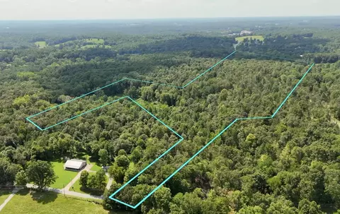 0 Reddon Xing, Charlotte, TN 37036